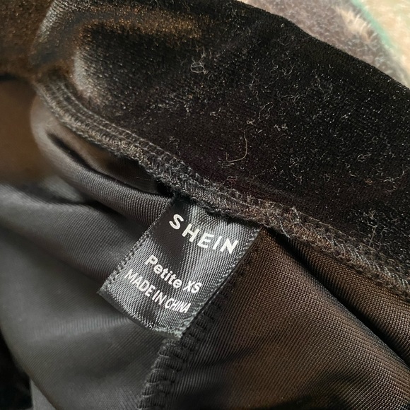 Flared velvet pants - Picture 2 of 2